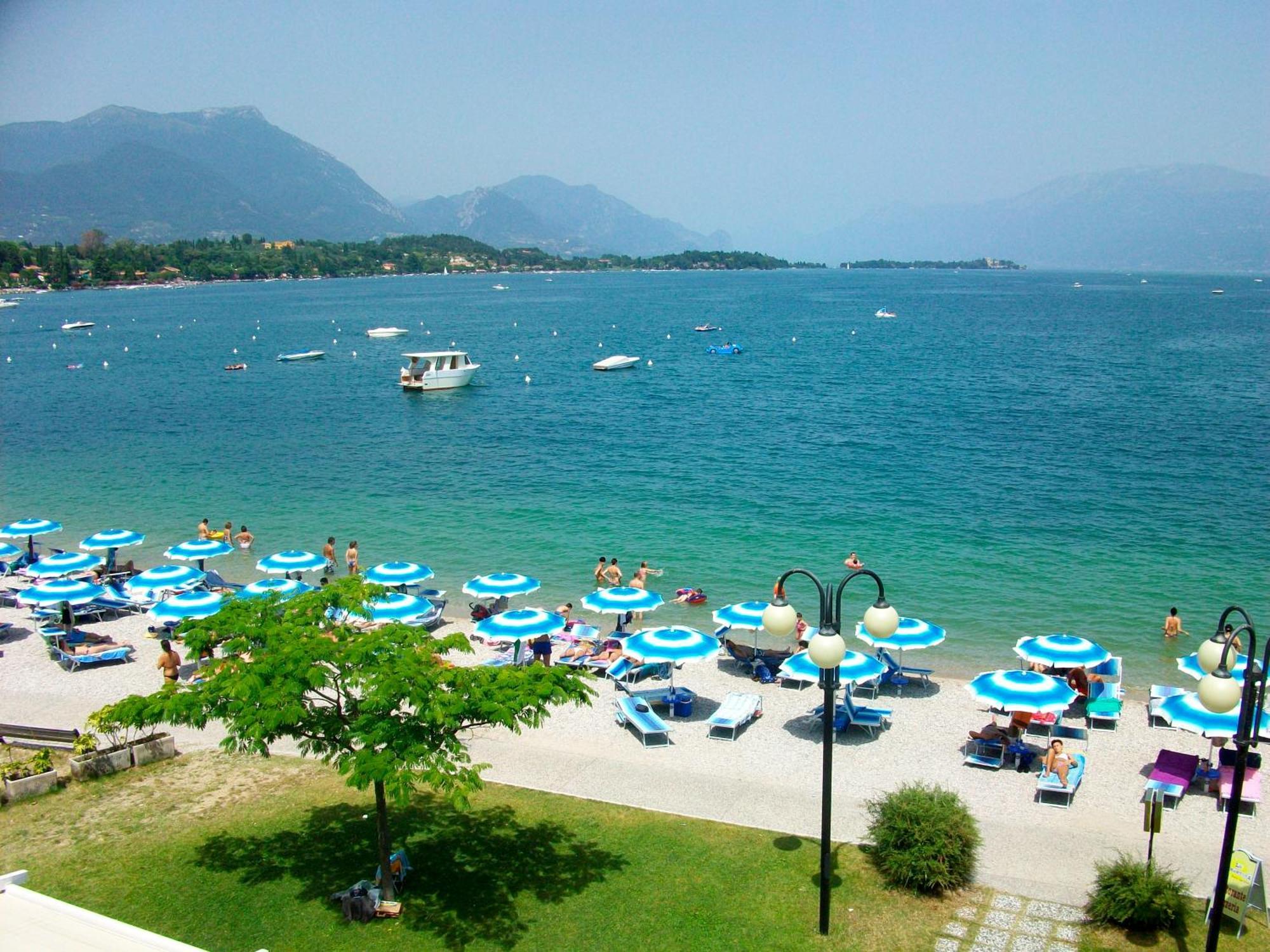 Hotel La Romantica Manerba del Garda Exterior foto